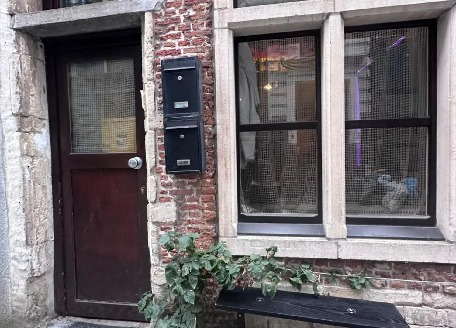 Bed And Coffe Cl Bed & Breakfast Antwerp Belgium