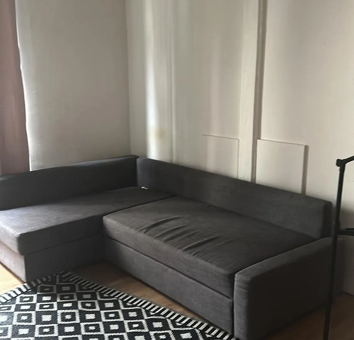 Bed And Coffe Cl Bed & Breakfast Antwerp